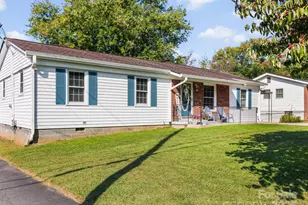 115 Scenic View Dr, Swannanoa, NC 28778 - Photo 2