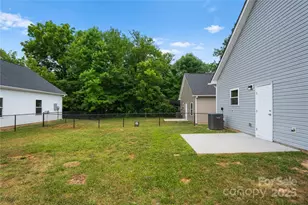 2205 Julia Ave, Charlotte, NC 28206 - Photo 24