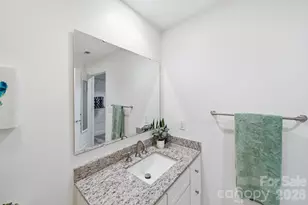 721 Governor Morrison St, Charlotte, NC 28211 - Photo 18