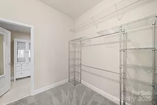 721 Governor Morrison St, Charlotte, NC 28211 - Photo 14