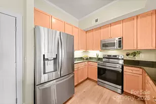 721 Governor Morrison St, Charlotte, NC 28211 - Photo 6