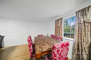 4823 Smokehollow Rd, Charlotte, NC 28227 - Photo 6