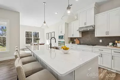 6019 Moonglade Way #424, Charlotte, NC 28269 - Photo 2