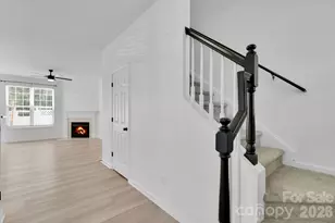 706 Shellstone Pl, Fort Mill, SC 29708 - Photo 8