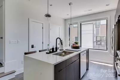 1240 Minter Place, Charlotte, NC 28203 - Photo 8