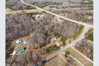 137 Cedar Grove Road, Clover, SC 29710 - Photo 32
