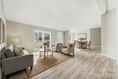 137 Cedar Grove Road, Clover, SC 29710 - Photo 4