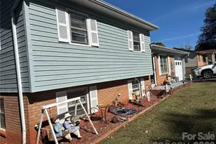 1954 Villa Dr, Newton, NC 28658 - Photo 4