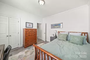 2315 Selwyn Ave, Charlotte, NC 28207 - Photo 22