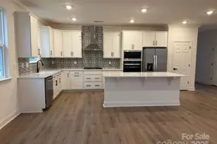 420 Lancashire Ct, Denver, NC 28037 - Photo 4