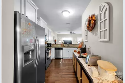 431 Battery Circle, Lake Wylie, SC 29710 - Photo 6