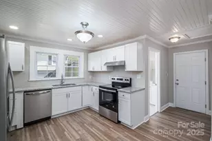 1811 Hemlock Ave, Gastonia, NC 28054 - Photo 22