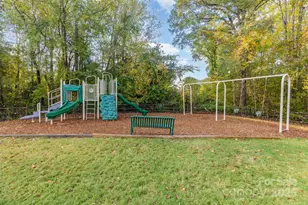 10438 Tintinhull Dr, Fort Mill, SC 29707 - Photo 32