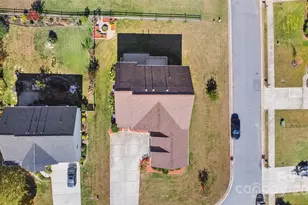 131 History Ln, Statesville, NC 28677 - Photo 4