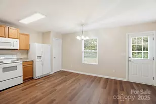 1825 Remick Ct, Charlotte, NC 28214 - Photo 10