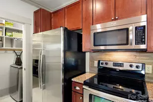 5 Farleigh St, Asheville, NC 28803 - Photo 12