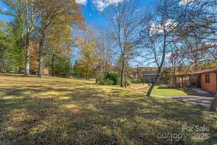 108 Hill St, Black Mountain, NC 28711 - Photo 38