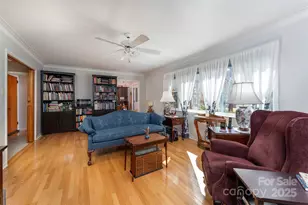 108 Hill St, Black Mountain, NC 28711 - Photo 8