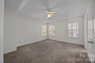 9201 Rotherham Ln, Charlotte, NC 28216 - Photo 34