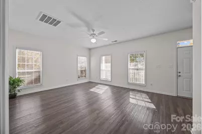 9201 Rotherham Lane, Charlotte, NC 28216 - Photo 2