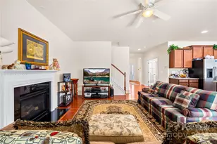 137 Chertsey Dr, Mooresville, NC 28115 - Photo 10