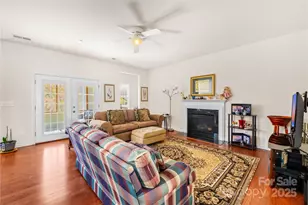 137 Chertsey Dr, Mooresville, NC 28115 - Photo 6