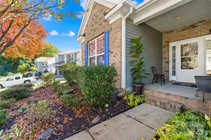 137 Chertsey Dr, Mooresville, NC 28115 - Photo 4