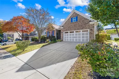 137 Chertsey Drive, Mooresville, NC 28115 - Photo 2