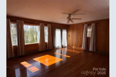 14 Lake View Drive N, Marion, NC 28752 - Photo 20