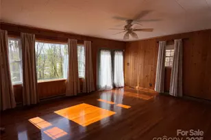 14 Lake View Dr N, Marion, NC 28752 - Photo 20