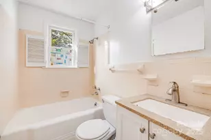 209 Governors View Rd, Asheville, NC 28805 - Photo 16