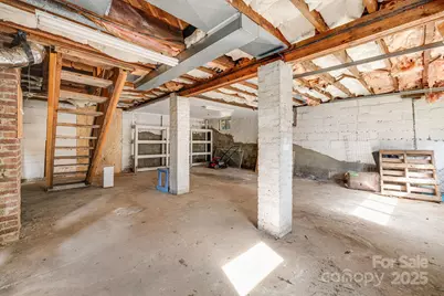 209 Governors View Road, Asheville, NC 28805 - Photo 18