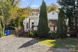 209 Governors View Rd, Asheville, NC 28805 - Photo 2