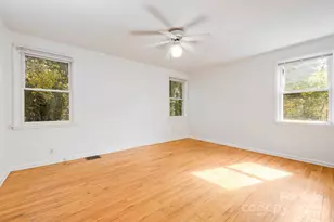 209 Governors View Rd, Asheville, NC 28805 - Photo 12