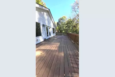 10517 Starwood Drive, Charlotte, NC 28215 - Photo 32