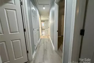 10517 Starwood Dr, Charlotte, NC 28215 - Photo 18