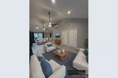 10517 Starwood Drive, Charlotte, NC 28215 - Photo 30