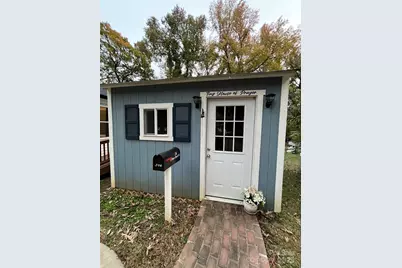 10517 Starwood Drive, Charlotte, NC 28215 - Photo 34