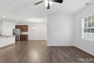 2212 Apple Glen Ln, Charlotte, NC 28269 - Photo 12