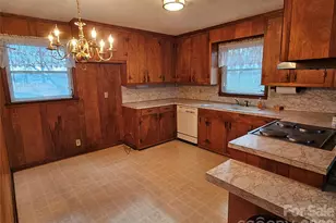 101 Todd Dr NW, Concord, NC 28025 - Photo 6