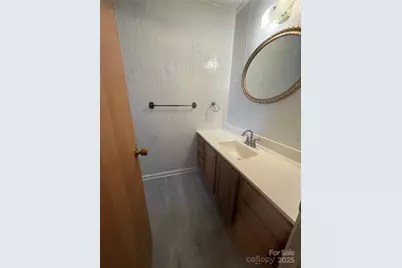 5601 Howard Gap Road, Flat Rock, NC 28731 - Photo 20