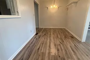 5601 Howard Gap Rd, Flat Rock, NC 28731 - Photo 10