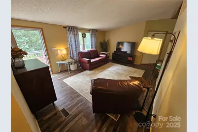 5062 Taylor Farm Road, Lenoir, NC 28645 - Photo 4