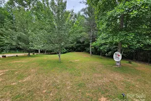 5062 Taylor Farm Rd, Lenoir, NC 28645 - Photo 2