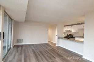 9500 Shannon Green Dr, Charlotte, NC 28213 - Photo 4