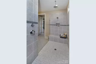 8945 Silver Springs Court, Charlotte, NC 28215 - Photo 6