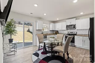 1317 Mifflin Ln, Dallas, NC 28034 - Photo 6