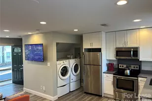 1816 N McDowell St, Charlotte, NC 28206 - Photo 2