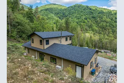 945 Roaring Fork Road, Hot Springs, NC 28743 - Photo 24