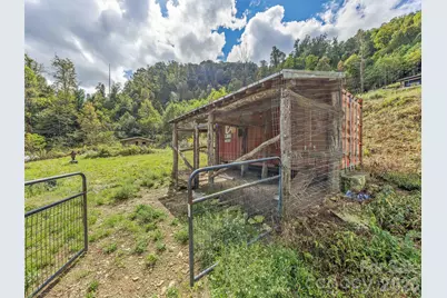 945 Roaring Fork Road, Hot Springs, NC 28743 - Photo 36